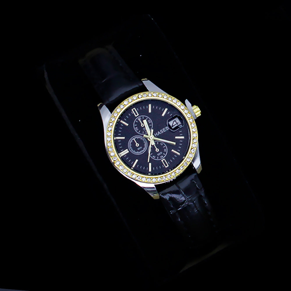 Coffret Montre-Bijou Carrée Femme – 5 Pièces : Montre + Collier + Boucles + Bague ✨
