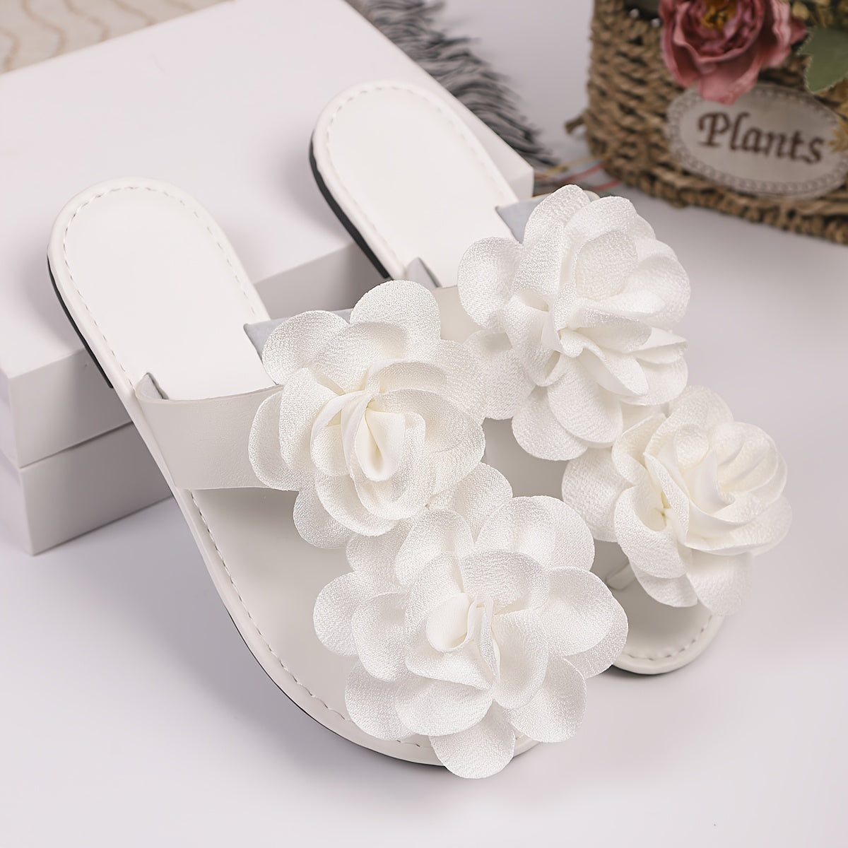 Sandales Plates Femme Elegantes a Fleurs - Style Tongs Confortables