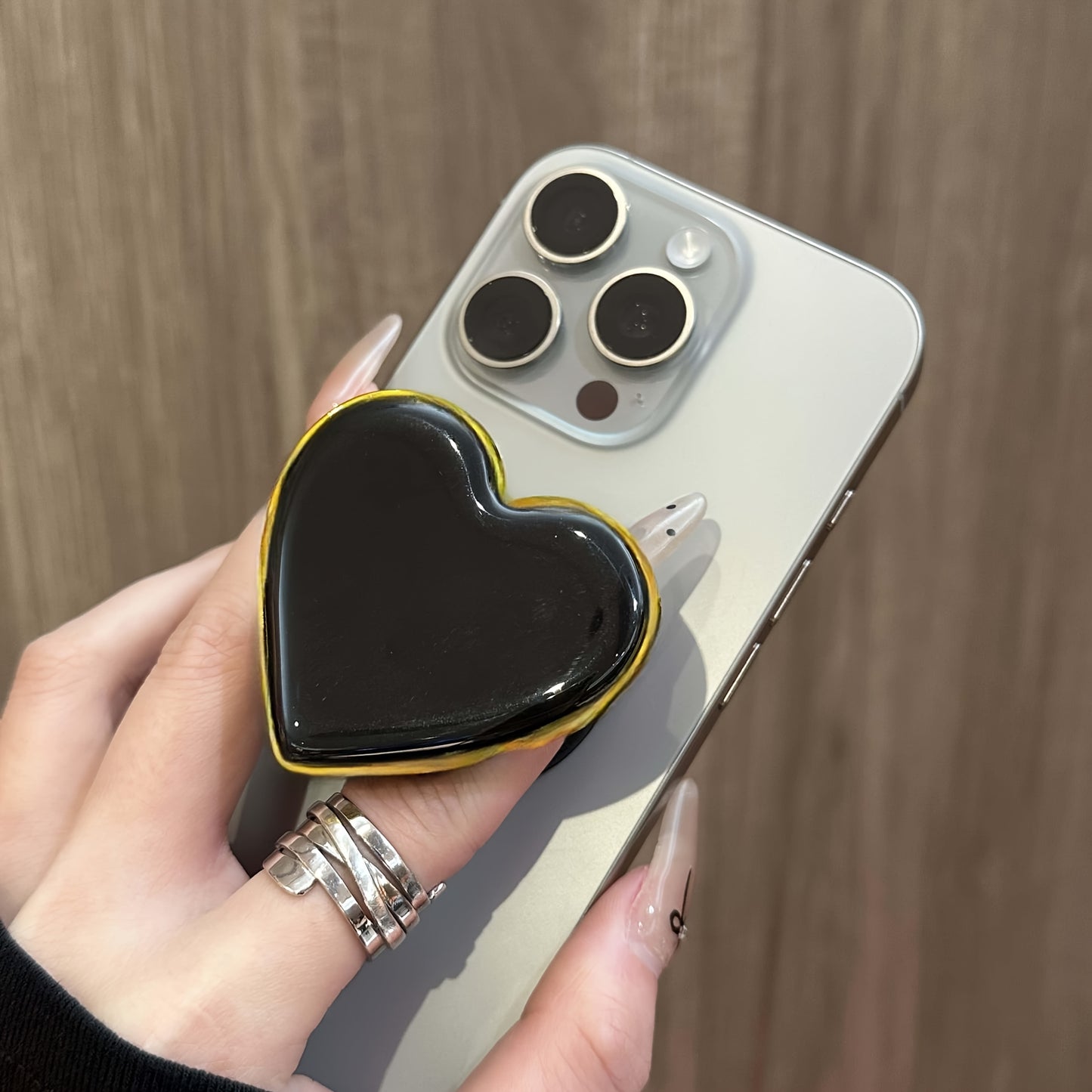 Support Téléphone Forme Cœur – Socle Universel, Design Élégant, 2 Coloris