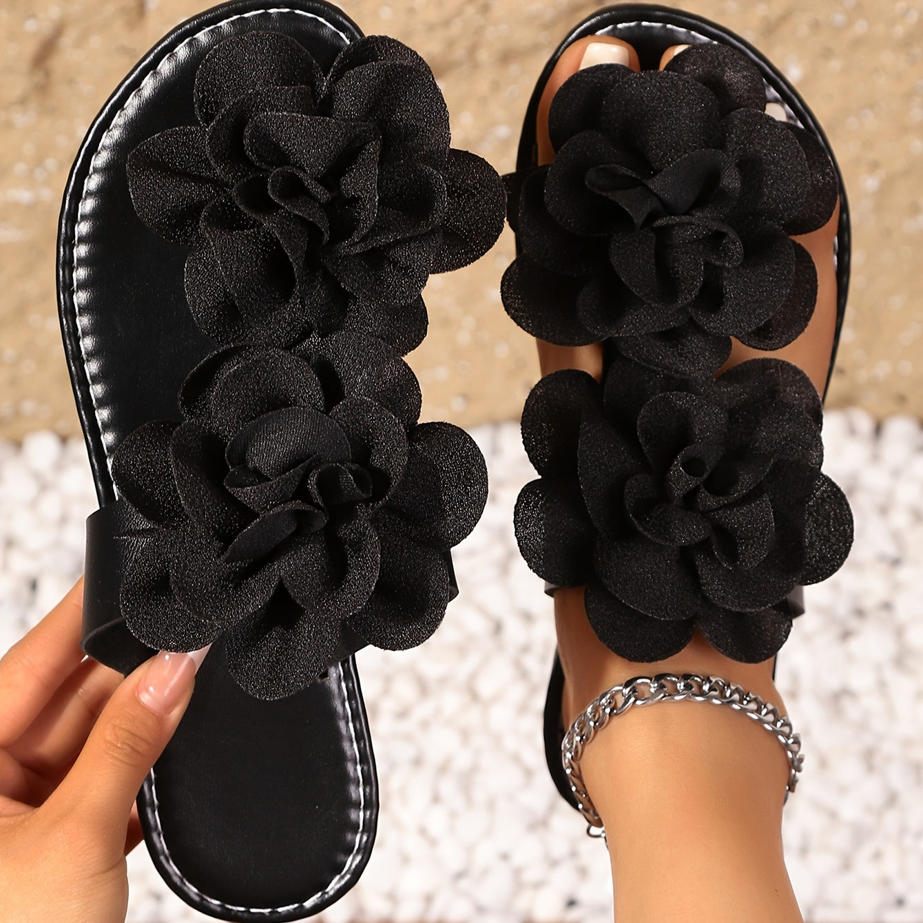 Sandales Plates Femme Elegantes a Fleurs - Style Tongs Confortables