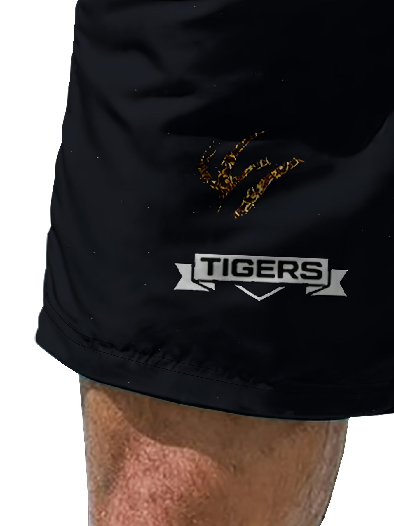 Short Homme Motif Tigre Noir et Or Cordon Serrage 100% Polyester Coupe Standard - Decontracte Plage FR S-XXL