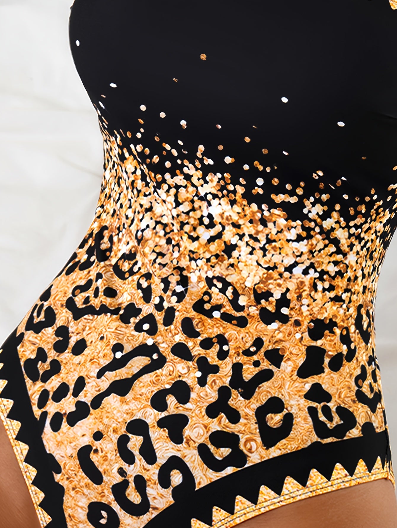Maillot de Bain Une Piece Femme Imprime Leopard - Detail Asymetrique, Tissu Stretch