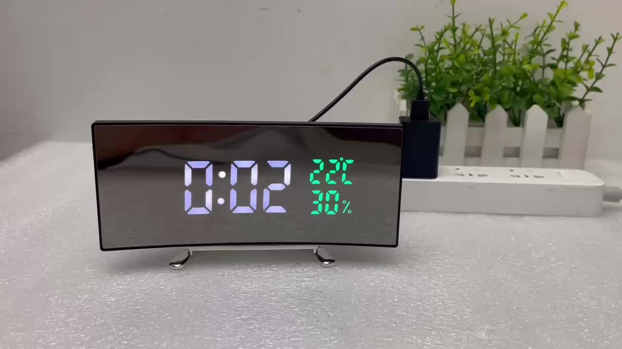 Réveil LED Multifonction Grand Ecran 6,6 Pouces - Heure Temperature Humidite USB