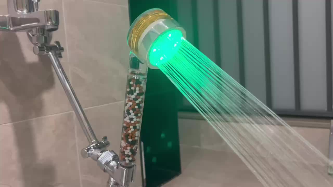 Ensemble de douche  avec lumière LED - Topdecheztop.fr