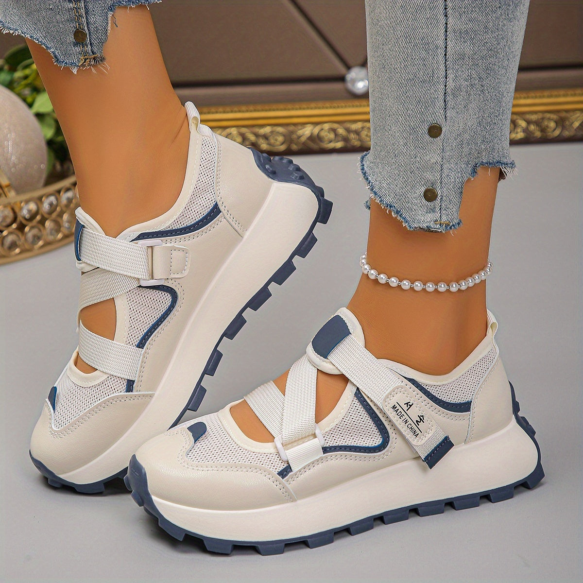 Baskets Femme Ete Respirantes Maille Velcro Semelle Caoutchouc - Couleur Unie Beige Blanc EU 35-40